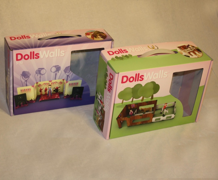 Dolls Walls